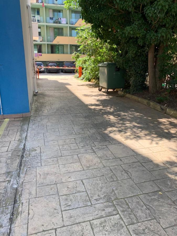 Studio Kuban Apartment ซันนีบีช ภายนอก รูปภาพ
